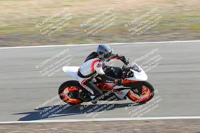 media/Feb-05-2023-Classic Track Day (Sun) [[c35aca4a42]]/Group 2/session 1 turn 9/